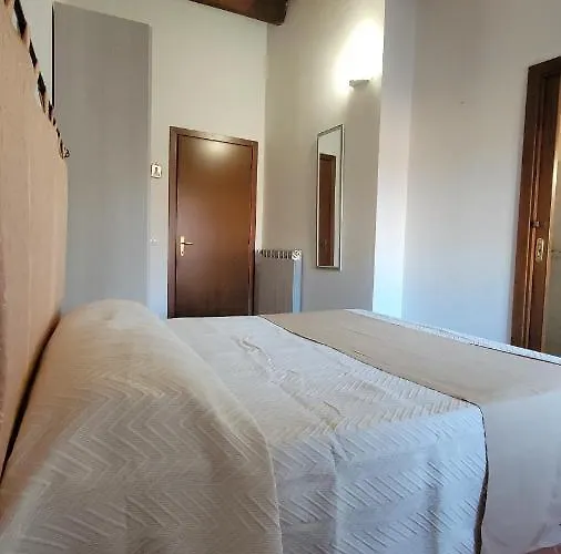 Francescana بيت شباب