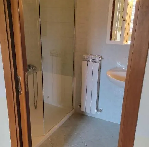 Francescana بيت شباب