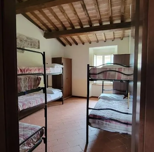 Francescana Hostel *